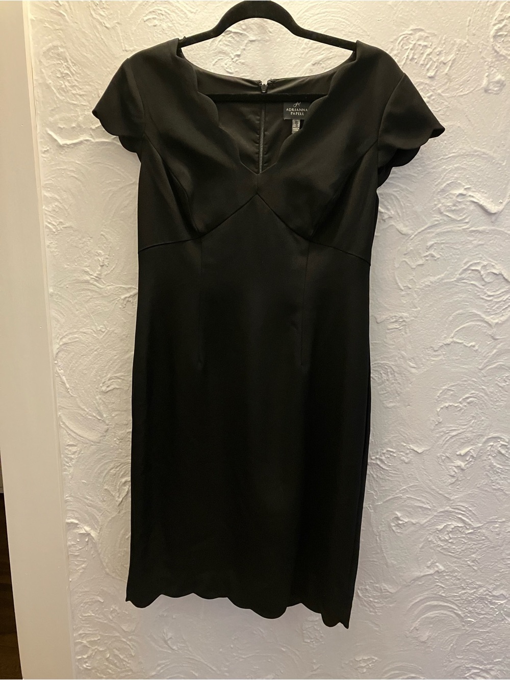 Adrianna Papell Black Scallop-Edge Midi Sheath Dress